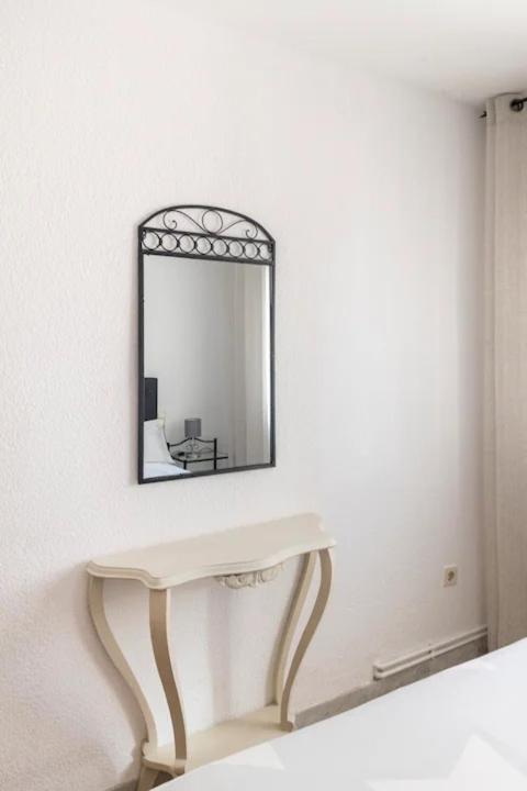 Sea Front Apart. 2 Pools / 1ª Linea. 2 Piscinas Apartment เซกูร์ เด กาลาเฟย์ ภายนอก รูปภาพ